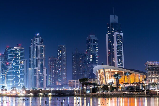 Dubai Tour At Night - Jumeirah Mosque: architecture and respectful viewing