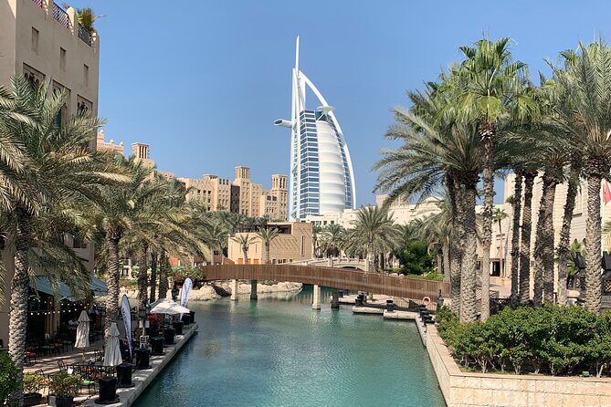 Dubai Tour Souk Old Town Museum Blue Mosque BurjAlArab Palm Photo - Old Dubai first: Al Fahidi’s wind-tower streets