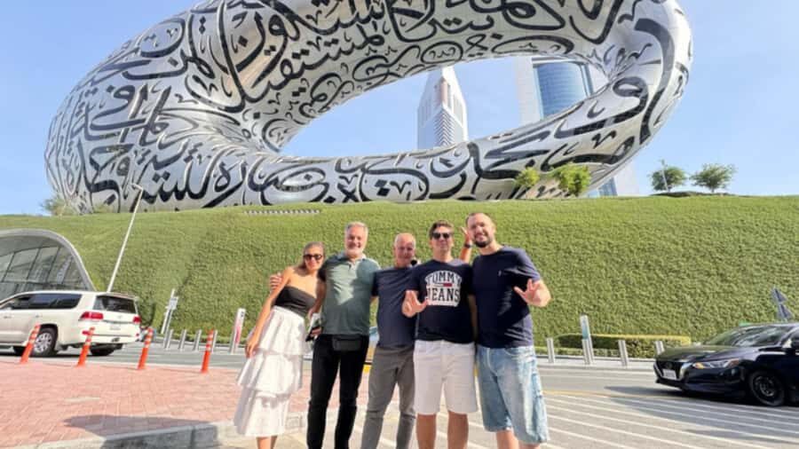 Dubai: Traditional and Modern Tour with Burj Khalifa Ticket - A smooth private day: transfers, guide, and air-conditioned sanity