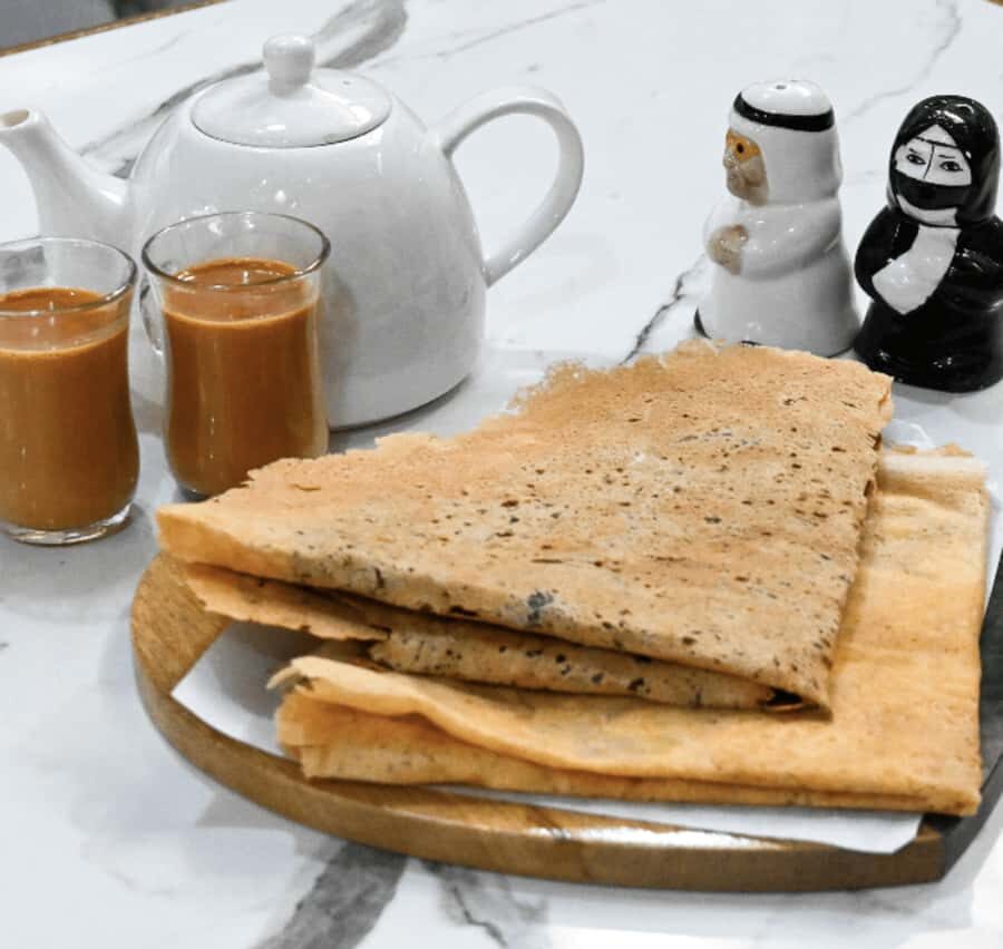 Dubai: Traditional Emirati Breakfast Experience - Your welcome start: rose water, bakhour, and tea-time pace