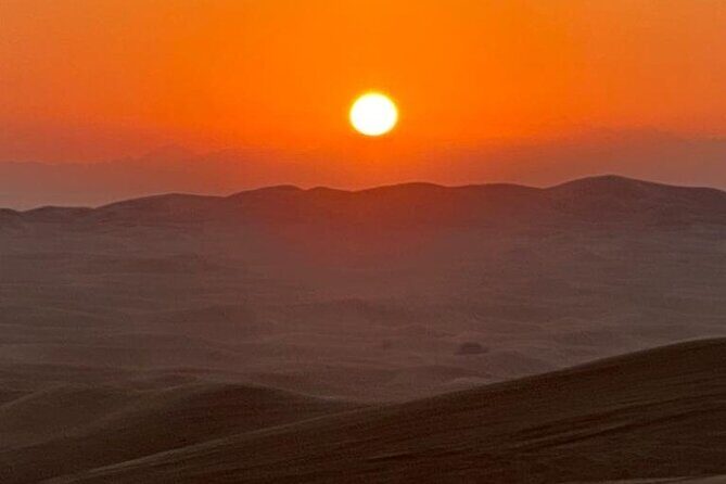 Dubai: Unique SUNRISE 4WD Red Dunes Safari - Dune Bashing for 30 Minutes: Fun, Motion, and Driver Skill