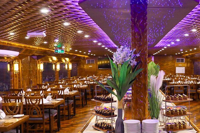 Dubai VIP Dhow Cruise Celeste Enchanting Night Under the Stars - The comfort details: welcome juice and separate amenities
