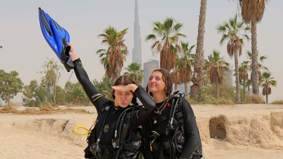 Dubai: VIP Private Scuba Dive with Free Hotel Transfer - Value at $95: What You Get for a Short, Premium-Feeling Session