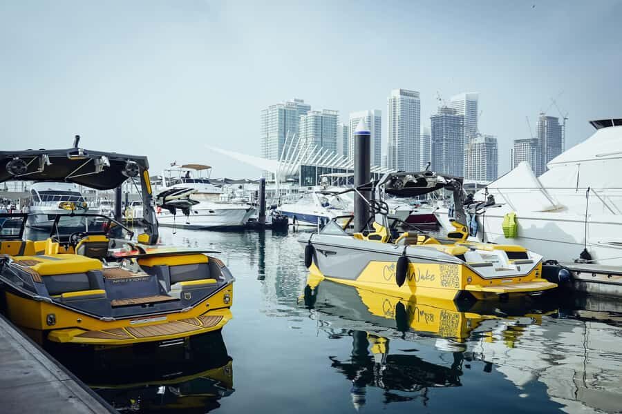 Dubai wakesurfing & wakeboarding: Snacks & drinks included! - Key highlights worth your attention