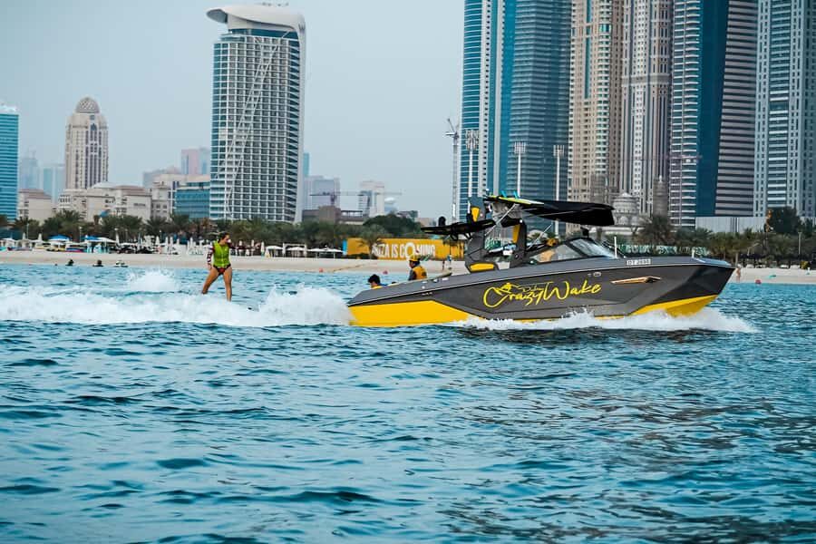 Dubai wakesurfing & wakeboarding: Snacks & drinks included! - Who This Is Best For (and Who Should Skip It)