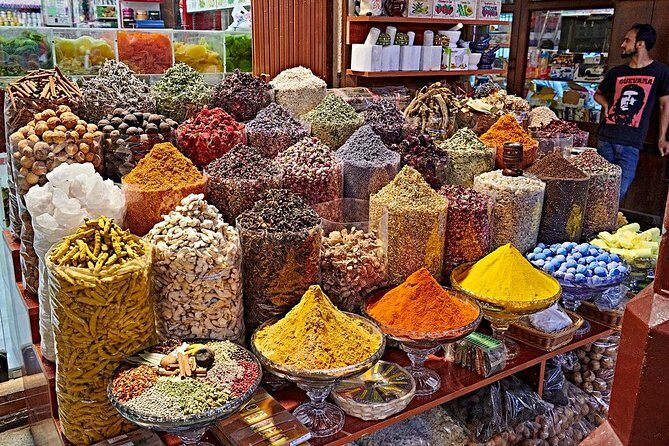 Dubai Walking Tour "Fahidi Area, Dubai Museum, Souks" - Spice Souk: smell the past, then shop with your eyes open