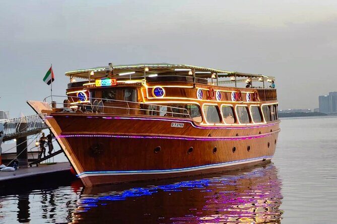 Dubai Water Canal Modern Yacht Cruise: Luxury, Scenic Views Await - Key Things I’d Book This For
