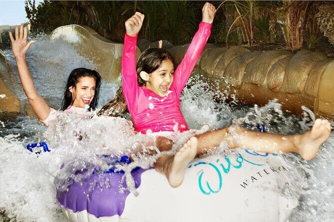 Dubai Wild Wadi Water Park - Breakers Bay-style waves: go big with the 1.5m wave