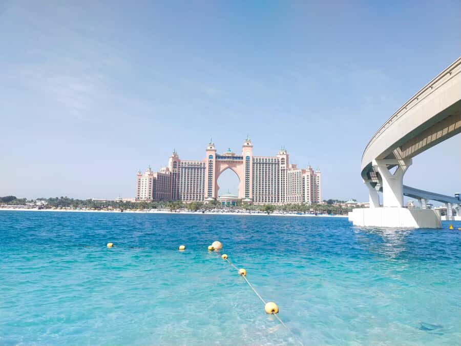 Dubai:Private Frame Entry, Mosque, Souks, Tastings& transfer - Who this Dubai private tour suits best