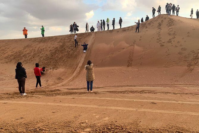 DUNE BASHING - Desert Safari, The Heartbeat of Dubai! - Sheesha corner and the starlit BBQ buffet: dinner that’s part of the show
