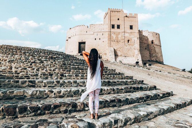 East Coast Tours - Away of Urban (Private & custom tours) - Friday Market in Fujairah: crafts you can actually see and touch