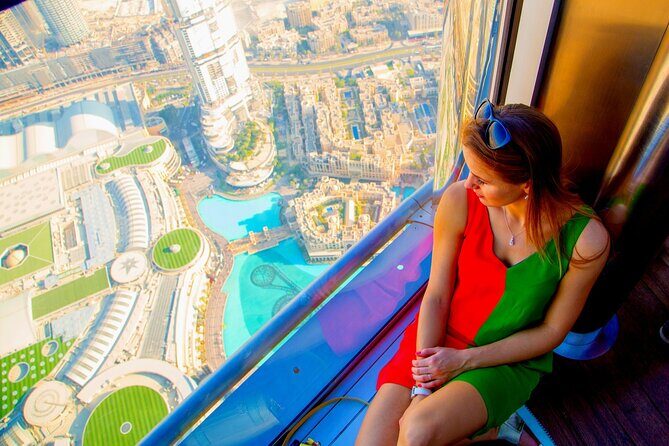 Entrance Ticket to Burj Khalifa - Stop 1: arriving at Burj Khalifa and moving through the top-deck flow