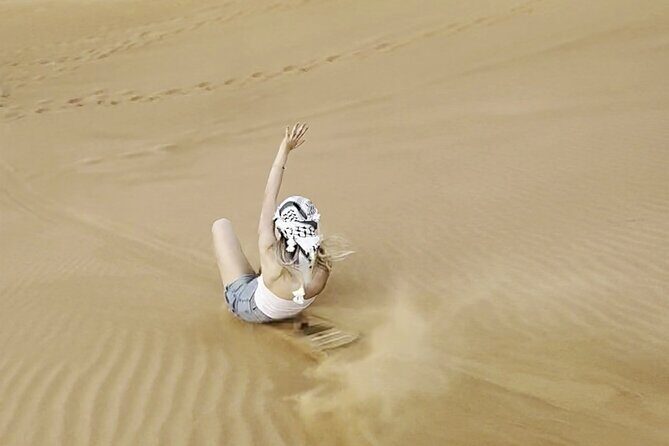 Evening Desert Safari Dubai BBQ Dinner Dune Bashing Dune Buggy - Camel ride: short, but it adds the Bedouin flavor