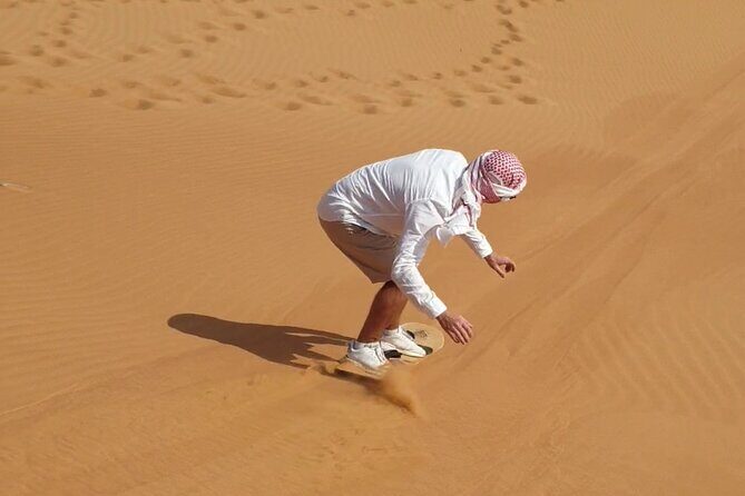 Evening Desert Safari Dubai BBQ Dinner Dune Bashing Dune Buggy - Refreshments, henna, and the pre-show build-up
