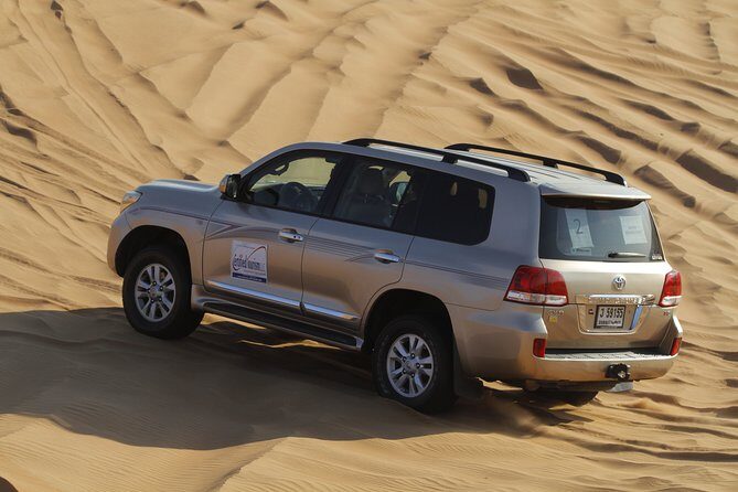 Evening Desert Safari with Bbq Dinner and Entertainment - BBQ dinner: a timed meal with a desert atmosphere