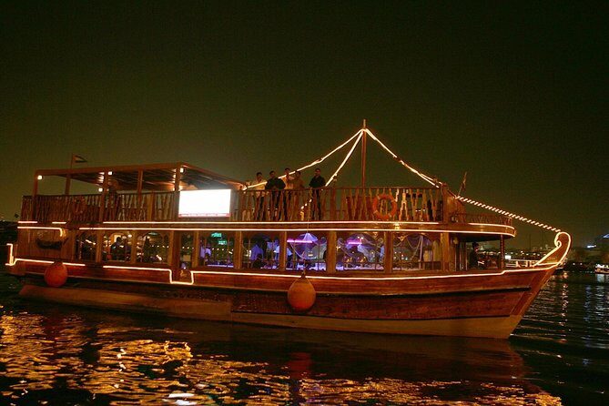 Evening Dhow Dinner Cruise in Dubai - Entering the world on a wooden dhow: what you’ll actually see