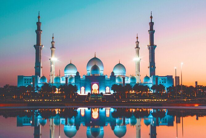 Exclusive Abu Dhabi tour, without Ferrari World - Why a private Abu Dhabi day trip from Dubai feels worth it