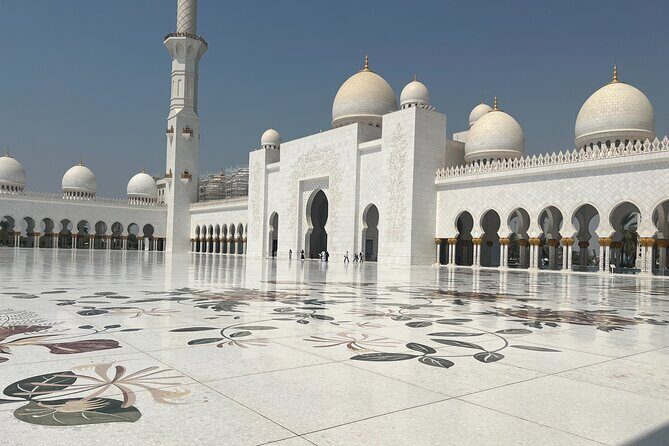 Exclusive Guided Abu Dhabi City Sightseeing Tour(Full Day) - Emirates Palace Mandarin Oriental: Luxury on a Private-Beach Feel