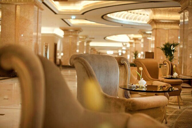 Experience the Emirates Palace from Abu Dhabi - Practical tips to make the most of your 4:00 pm stop