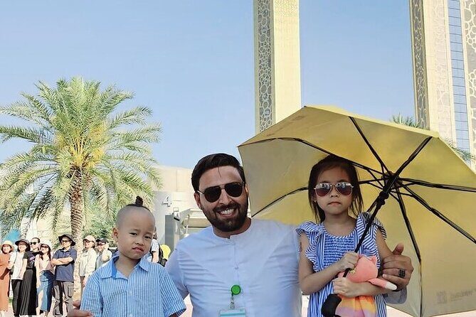 Explore Dubai a Full Day Tour - Dubai Marina, The Dubai Mall, Burj Khalifa, and the Fountain: the Downtown stack