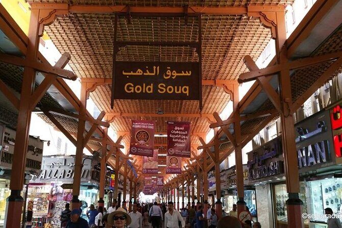 Explore Old Dubai Al fahidi District Museums Markets Abra - Abra crossing: the practical, classic way to feel the city