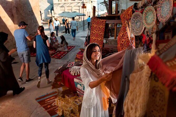 Family Oriented Exclusive Dubai City Tour on Private Basis - Air-conditioned transport and water: small comfort, big payoff