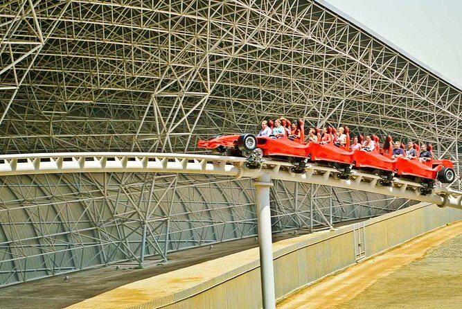 Ferrari World Tour from Dubai - Food, drinks, and lockers: small details that can ruin a day