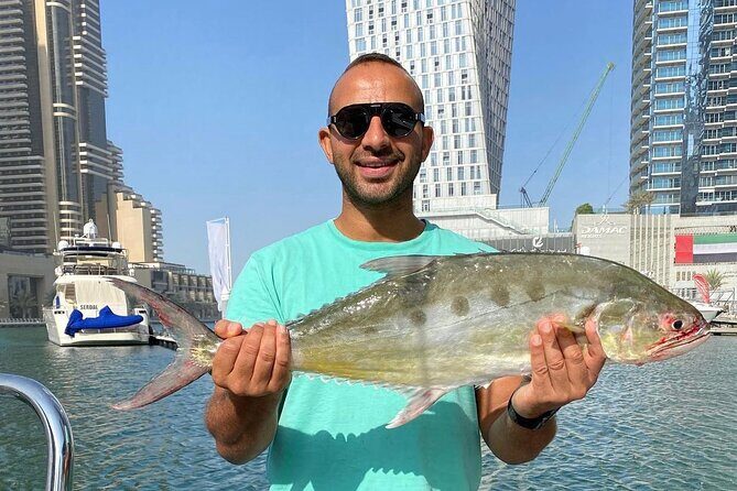 Fishing sea escape 4h - A 4-hour private fishing break from Dubai Marina