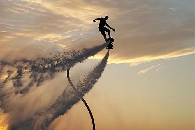 Flyboard Experience at Palm Jumeirah - Why This Flyboard and Parasail Combo Makes Sense in Dubai