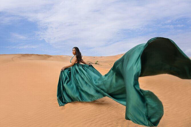 Flying Dress Photoshoot Dubai Solo, Couple and Group 3Hours - Flying Dress Styling: Outfit Changes and Getting More Than One Look