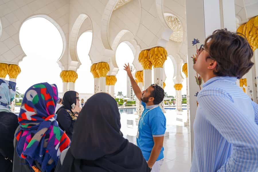 From Abu Dhabi: City Tour with Grand Mosque & Louvre Museum - Pickup and timing: how to keep the day stress-free