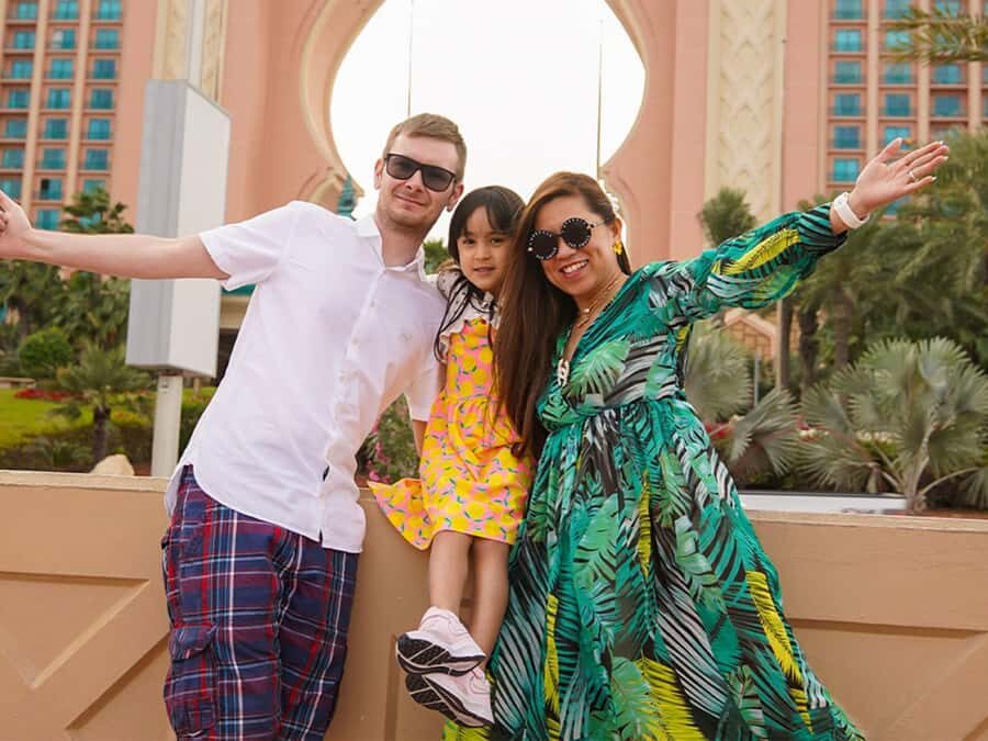 From Abu Dhabi: Dubai City Tour with Frame & Abra Boat Ride - Abra across Dubai Creek, then Al Khayma Heritage Restaurant