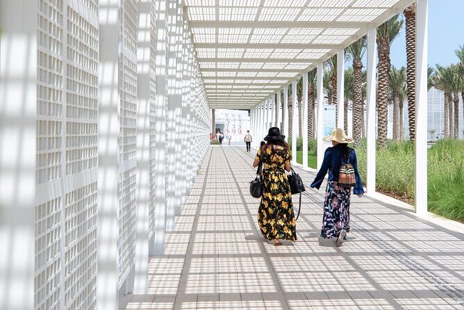 From Dubai: Abu Dhabi City Sightseeing And Sheikh Zayed Mosque - What’s included vs. what costs extra (so you don’t get surprised)