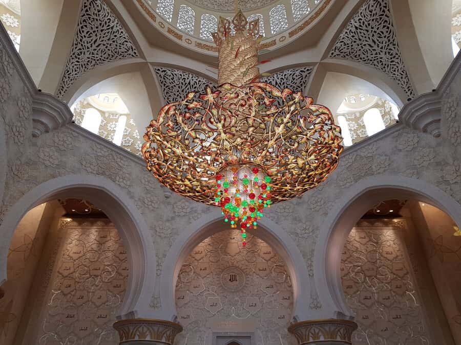 From Dubai: Abu Dhabi City Tour - Saadiyat Islands and the Modern Abu Dhabi Shift: Where Old Meets New