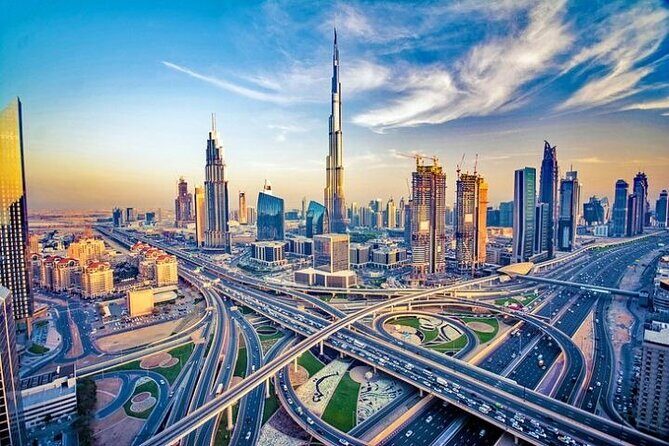 From Dubai: Abu Dhabi City Tour with Hotel Pickup & Drop-Off - The 9:00 am Start: How the Day Stays Manageable