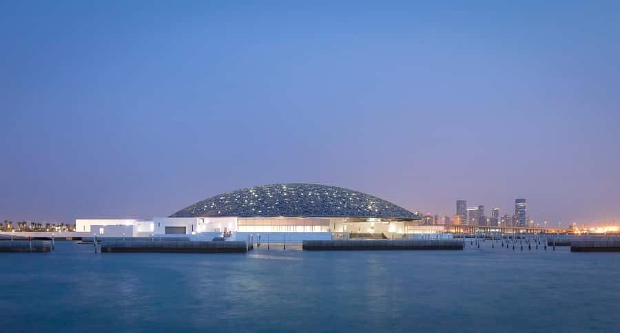 From Dubai: Abu Dhabi City Tour With Louvre Museum - Key points to know before you go