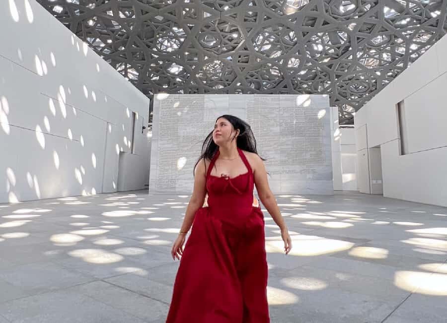 From Dubai: Abu Dhabi City Tour With teamLab Experience - Inside Sheikh Zayed Grand Mosque: Dress Code and Visit Flow