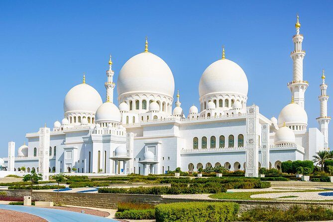 From Dubai: Abu Dhabi Full-Day Trip with Louvre & Grand Mosque - Timing, heat, and small-group dynamics (how the day stays workable)