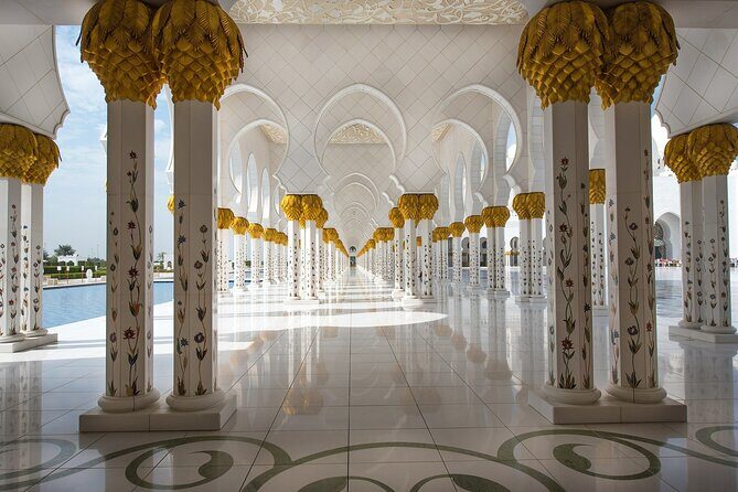 From Dubai: Abu Dhabi Full-Day Trip with Louvre & Mosque - Louvre Abu Dhabi: what to expect when the museum is the main event