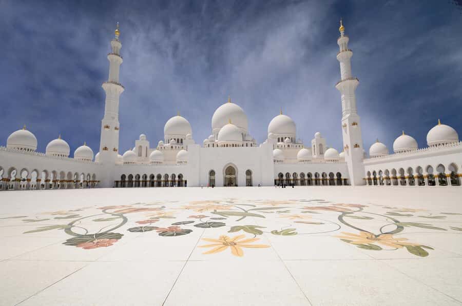 From Dubai: Abu Dhabi Grand Mosque Visit & Theme Park Option - Ferrari World Abu Dhabi: Formula Rossa and the thrill-first mindset