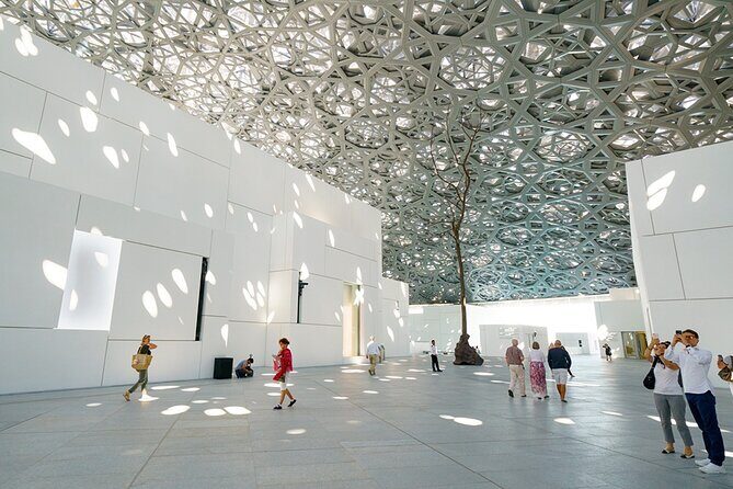 From Dubai: Abu Dhabi Premium Full-Day Sightseeing Tour & Louvre - Yas Mall: free time that doesn’t feel trapped