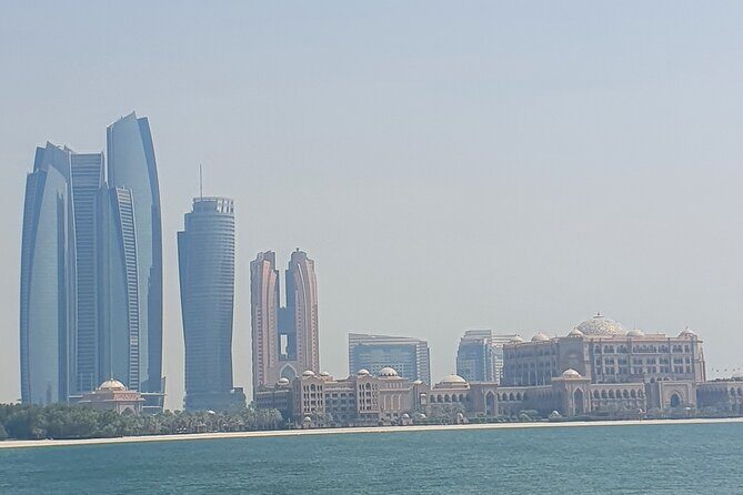 From Dubai : Abudhabi sheikh zayed grand mosque tour - Mosque Manners: Dress Rules and On-Site Reality