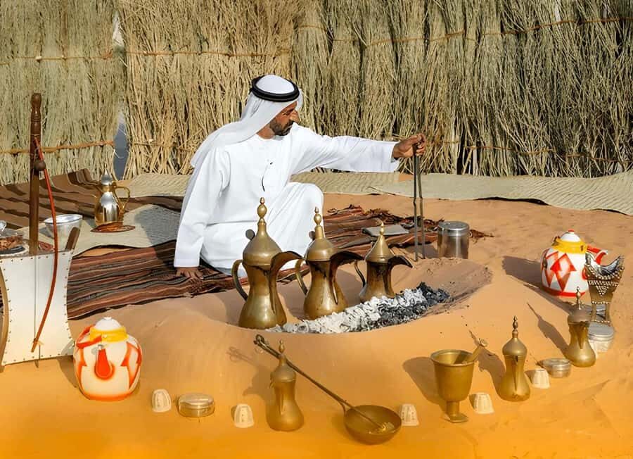 From Dubai: BAPS Hindu Temple And Sheikh Zayed Mosque Tour - Sheikh Zayed Grand Mosque: Dress Code, Etiquette, and Best Ways to Enjoy 90 Minutes
