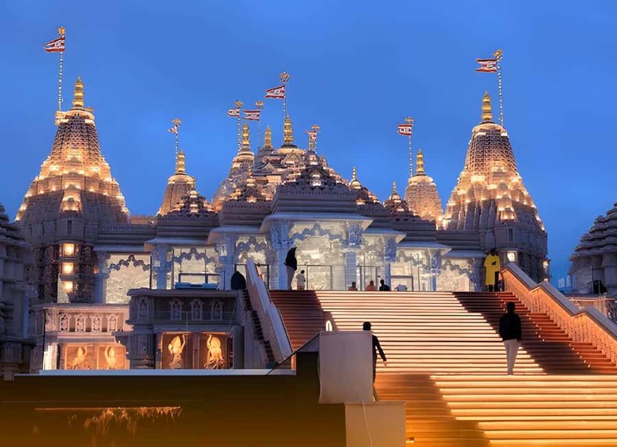 From Dubai: BAPS Hindu Temple And Sheikh Zayed Mosque Tour - Pickup, Drop-off, and the Day-of Timing That Can Make or Break It
