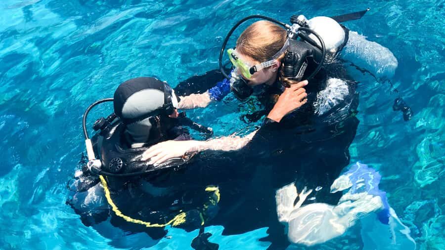 From Dubai: Fujairah Scuba Dive and Snorkeling - Quick tips that make the day go easier