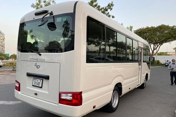 From Dubai: Private Chauffeur Service to Abu Dhabi - Door-to-door convenience: the real value of a private chauffeur