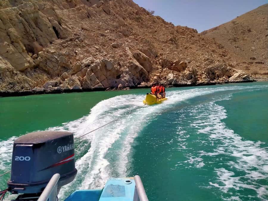 From Dubai/Sharjah/RAK: Dibba Musandam Trip & Dhow Cruise - Lunch on board: buffet food that actually matches a sea day