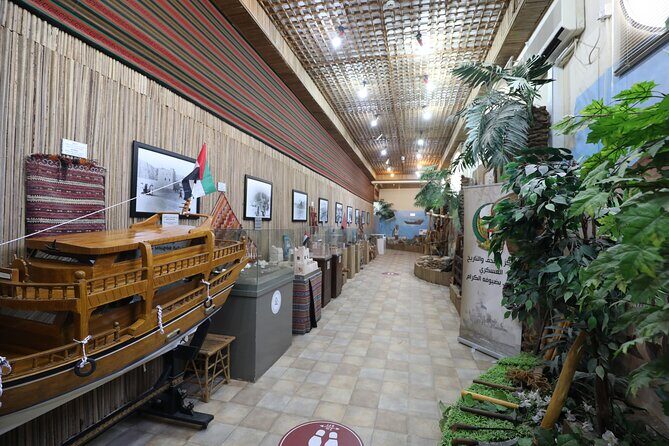From Dubai to Fujairah: Full Day Tour with Sheikh Zayed Grand Mosque - Fujairah Museum: A Short Stop That Adds Meaning