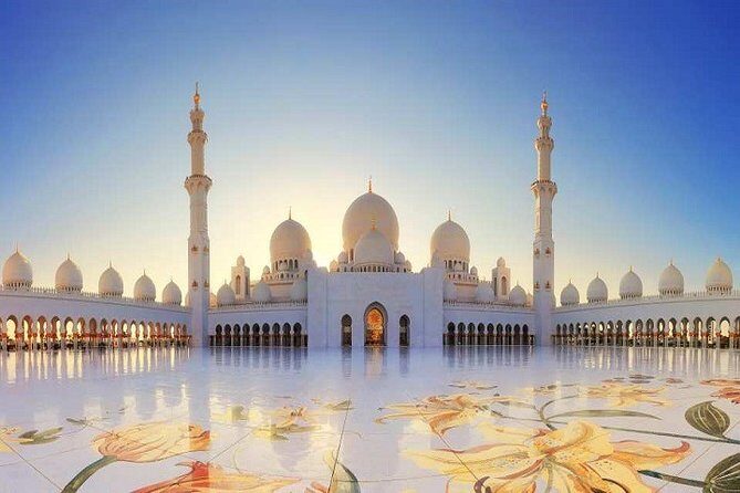 Full-Day Abu Dhabi City Guided Tour from Dubai - Corniche Drive-Through Photo Stop: 8 km of Waterfront Energy