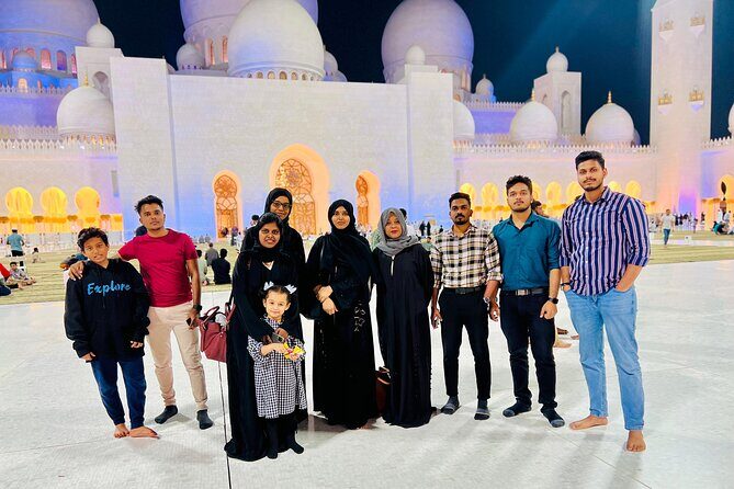 Full Day Abu Dhabi City Tour Sheikh Zayed Grand Mosque from Dubai - Heritage Village: nomadic life and an old-world souk feel